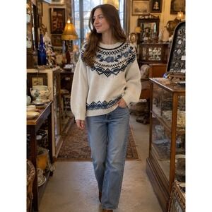 HUNTINGTON RIDGE Women's L Vtg Hand-Knit Sweater Cream Floral Boho Cottagecore